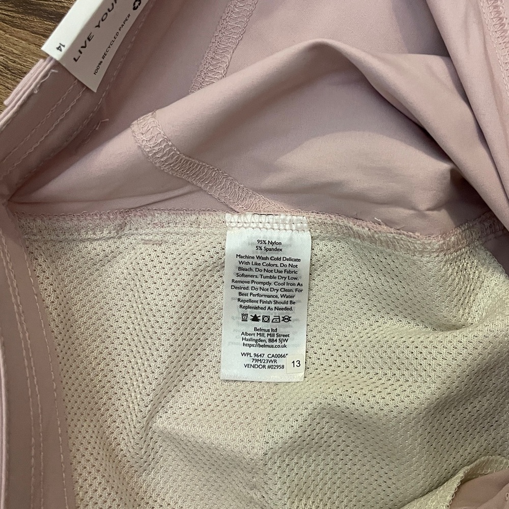 Eddie Bauer Women's Light Plum Women’s 14 Capri Pants - Picture 12 of 14